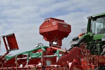 Semis - Semoirs couverts végétaux - Semoir pneumatique P-BOX