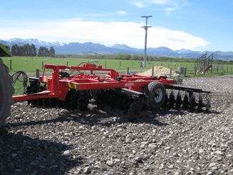 Travail du sol - Déchaumeurs à disques - Cover crops en X autoporteur  pulvériseur APXE TL