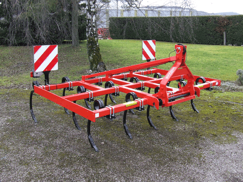 Travail du sol - Déchaumeur à dents - Canadien porté C30 - CL35 - CLR35