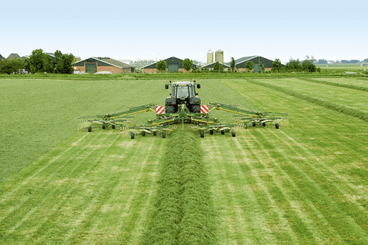 Fenaison - Andaineurs rotatifs - Andaineurs SWADRO