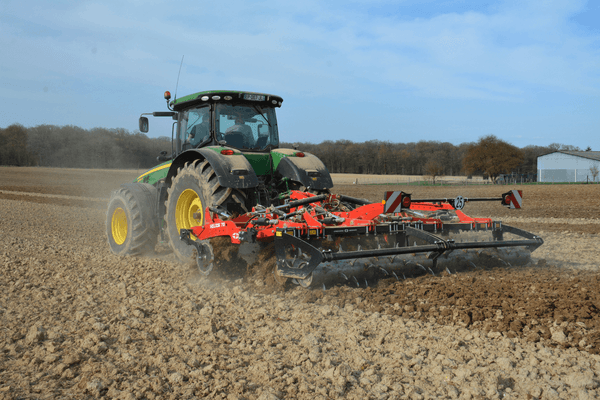 Travail du sol - Déchaumeur à dents - Décompacteur HELIOS 70