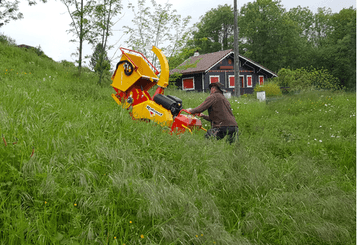 Matériel forestier - Broyeurs de végétaux - Broyeur de branches sur chenilles VEGETOR C