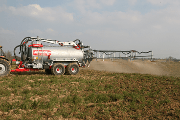 Fertilisation, épandage - Tonnes à lisier - Tonne à lisier à flèche à ressort - GT - GT SH