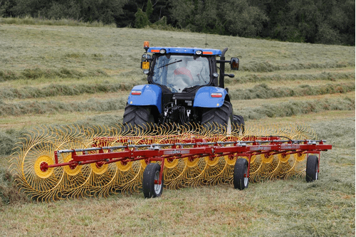 Fenaison - Andaineurs rotatifs - Andaineur SOLEILS latéraux TR/S