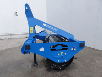 Travail du sol - Viti arbo - Rouleau destructeur vigne ORES