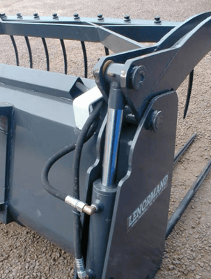 Manutention - Fourche - Fourche pour chargeur avec et sans grappin.