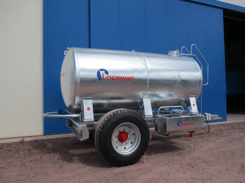 Matériel d'élevage - Tonne à eau - Tonne à eau galva sur berceau et sur pieds LENORMAND