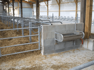 Matériel d'élevage - Tonne à eau - Abreuvoir acier galva ou inox.