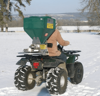 Entretien - Lame à neige, saleuse - Saleuse route et saleuse à fourrage T11
