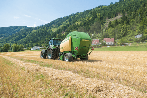 Récolte - Presses balles rondes - Presse COMPRIMA à chambre fixe à diamètre ou chambre variable