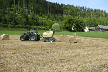 Récolte - Presses balles rondes - Presse COMPRIMA à chambre fixe à diamètre ou chambre variable