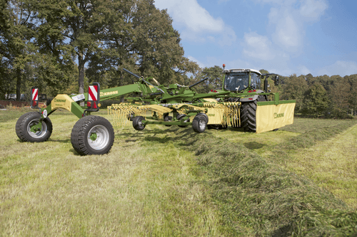 Fenaison - Andaineurs rotatifs - Andaineur double rotor SWADRO centraux et latéraux
