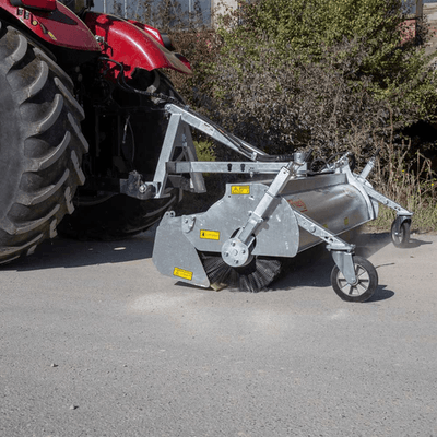 Matériel de ferme - Balayeuses - Balayeuses FLIEGL