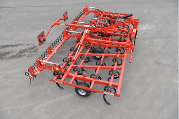 Travail du sol - Cultivateurs - Scalpeur - TAIFUN - HURRICANE