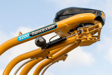 Récolte - Enrubanneuses - Enrubanneuse à balles rondes portée à satellites