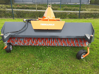 Matériel de ferme - Balayeuses - Balayeuse 2100