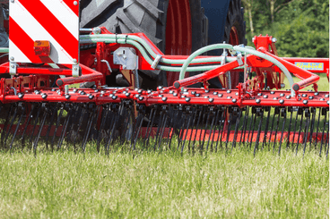 Entretien - Herse prairie - Matériels d'entretien de prairies EINBOCK