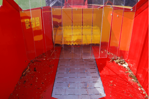 Matériel forestier - Broyeurs de végétaux - Broyeur de branches thermique VEGETOR sur châssis routier