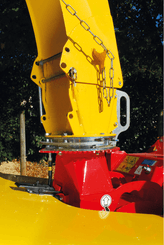 Matériel forestier - Broyeurs de végétaux - Broyeur de branches thermique VEGETOR sur châssis routier