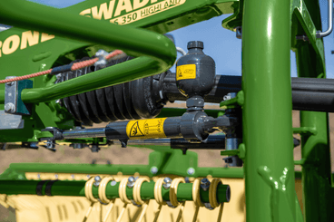 Fenaison - Andaineurs rotatifs - Andaineur SWADRO S HIGHLAND