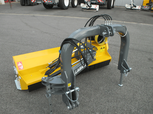 Entretien - Broyeurs d'accotements - Broyeur et faucheuse d'accotement