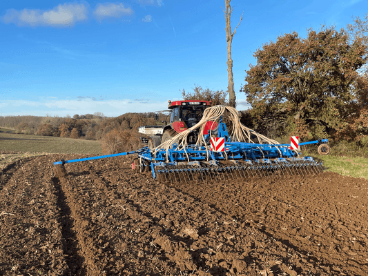 Semis - Semoirs direct - Semoir à dents semeuses PENTERRA-S et PENTERRA-SF