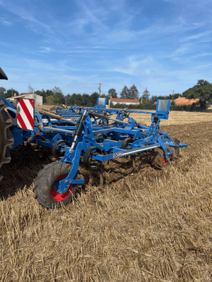 Travail du sol - Scalpeur - Scalpeur de précision URASI