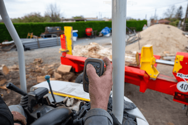 Matériel forestier - Fendeuses à bois - Fendeuse tracteur horizontale F45