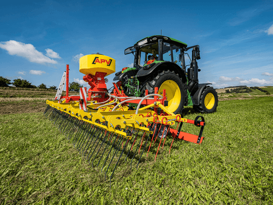 Entretien - Herse prairie - Matériels d'entretien de prairies APV