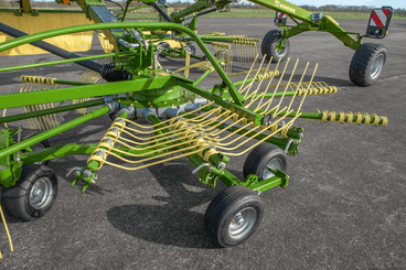 Fenaison - Andaineurs rotatifs - Andaineur SWADRO